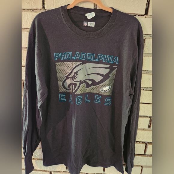 NWOT Philadelphia eagles long sleeve shirt - Picture 2 of 2